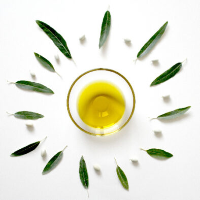 paros-olive-oil-tasting-bowl-and-olive-tree-leaves